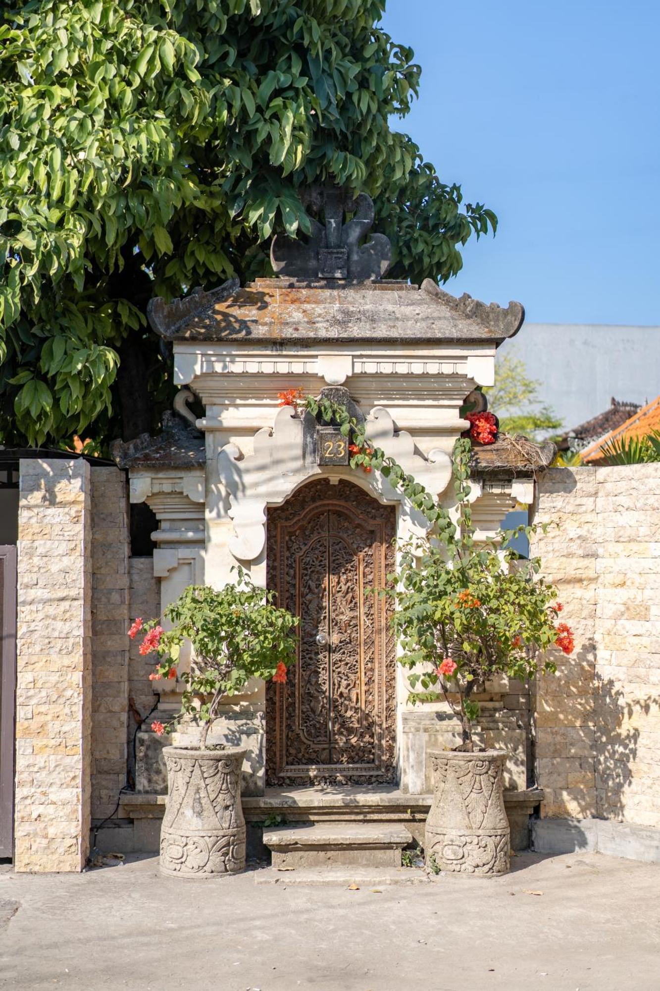 Cozy Up Villa Sanur Exterior foto